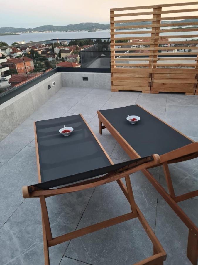 Apartment Rose Garden Sveti Filip i Jakov Bagian luar foto